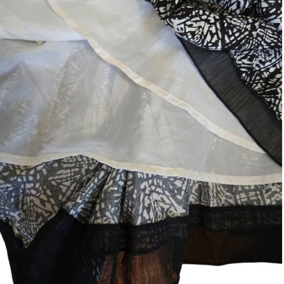 Christopher & Banks Women’s Black & White Print Skirt – Size 12 - Picture 5 of 7